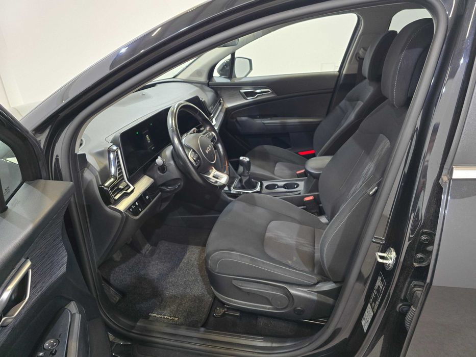 KIA Sportage 2022 — imagine 4