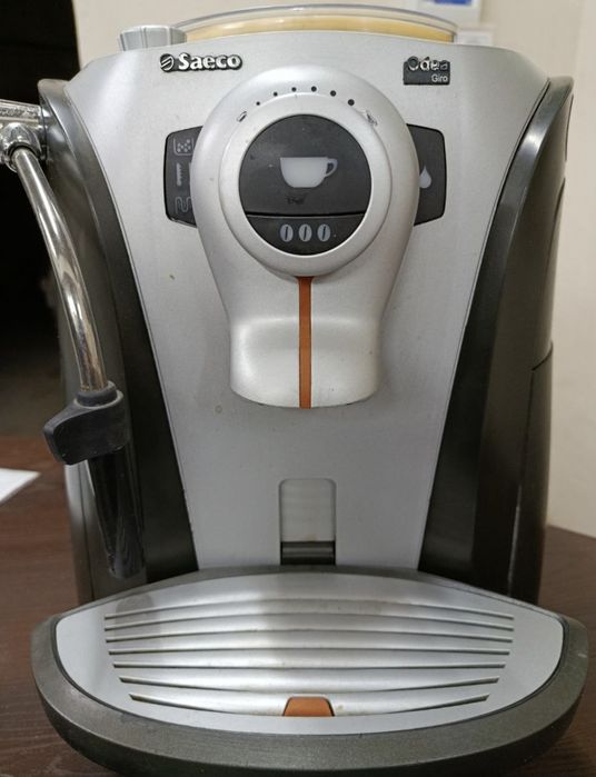 Продается автоматическая кофемашина