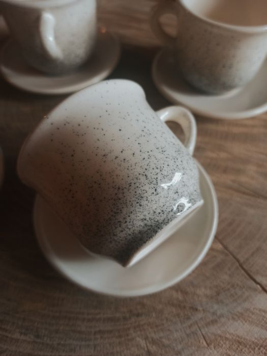 6бр. Чаши и чинийки за кафе