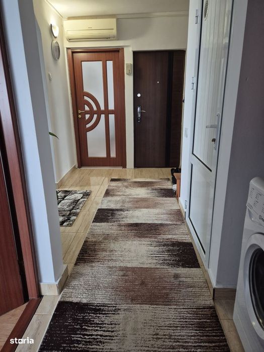 Vând apartament 2 camere decomandate in Navodari