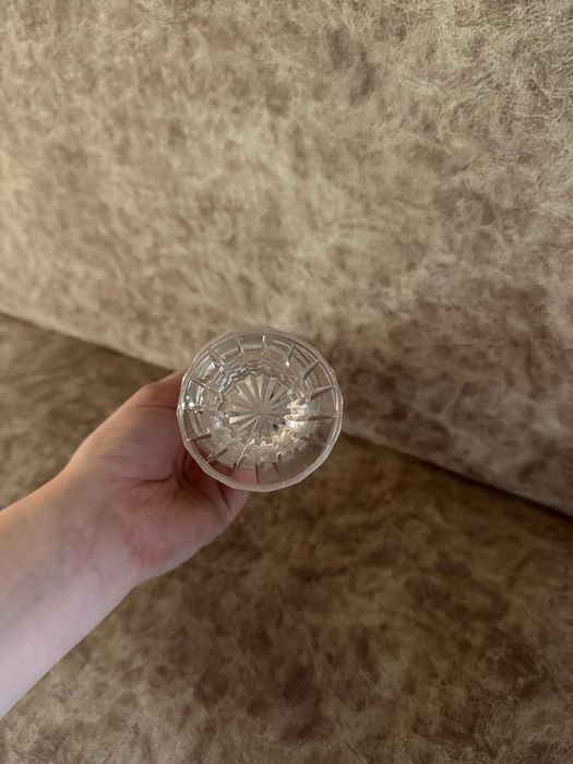 Хрустальная вазочка