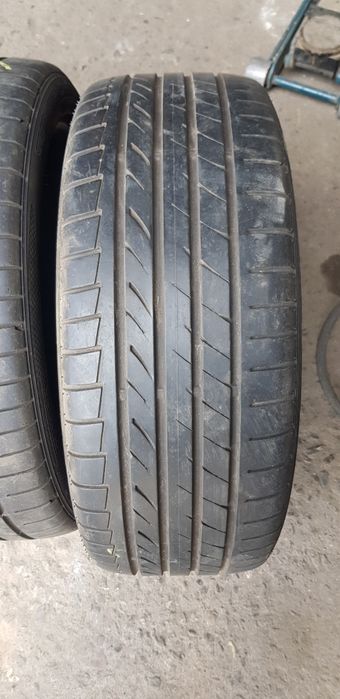 Летни гуми-18цола-215/45-1бр.-70лв."DUNLOP "