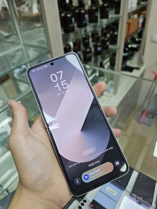 Samsung Z flip 6