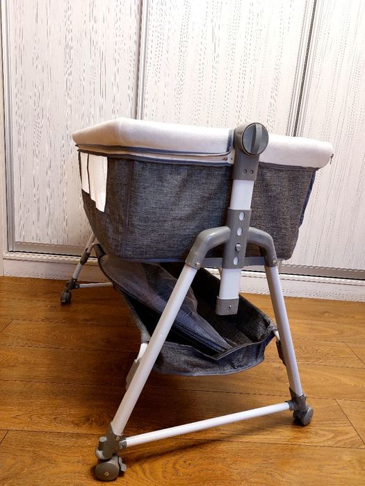 Кроватка люлька в отличном состоянии