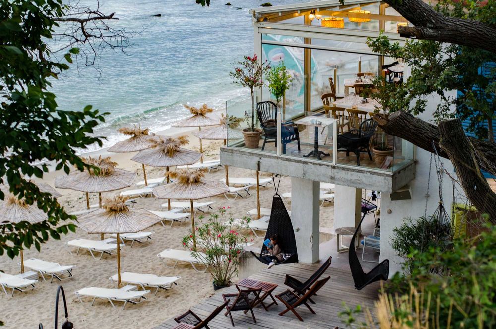 Дава се под наем Тристаен апартамент в Варна, м-т Евксиноград - 80 кв.м за 650 € - Снимка #21