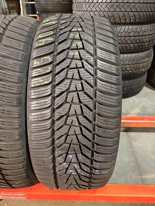 Anvelope iarna 225/40/19 Hankook Winter I*cept Evo 3 225 40 19 R 19
