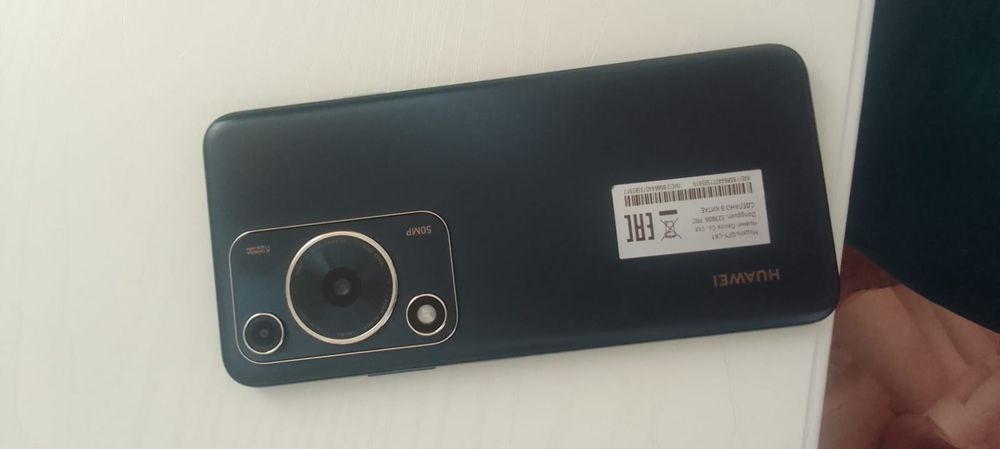 Продам Huawei nova Y63