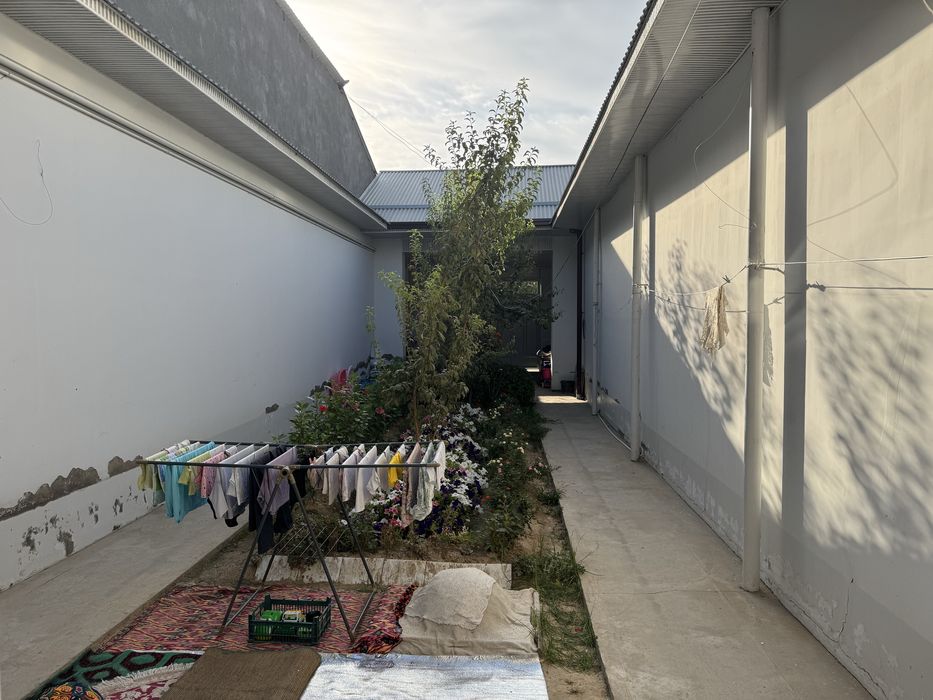 Срочно продается дом 5 комнат (без маклера, оплата частично)