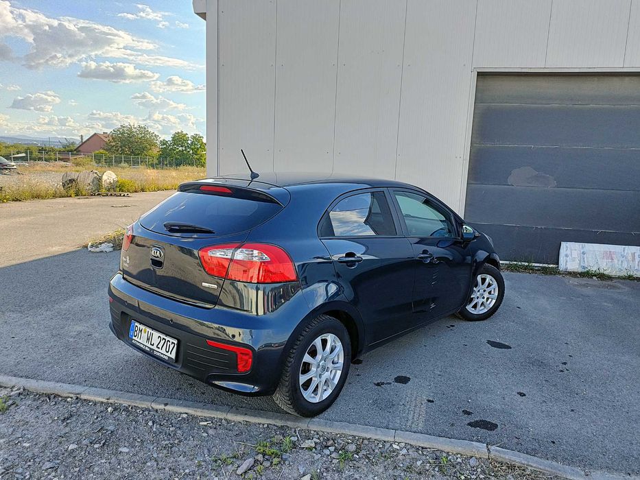 Kia Rio-Dream Team Edition 1.2 16v cvvt-84cp-2015-Euro 6