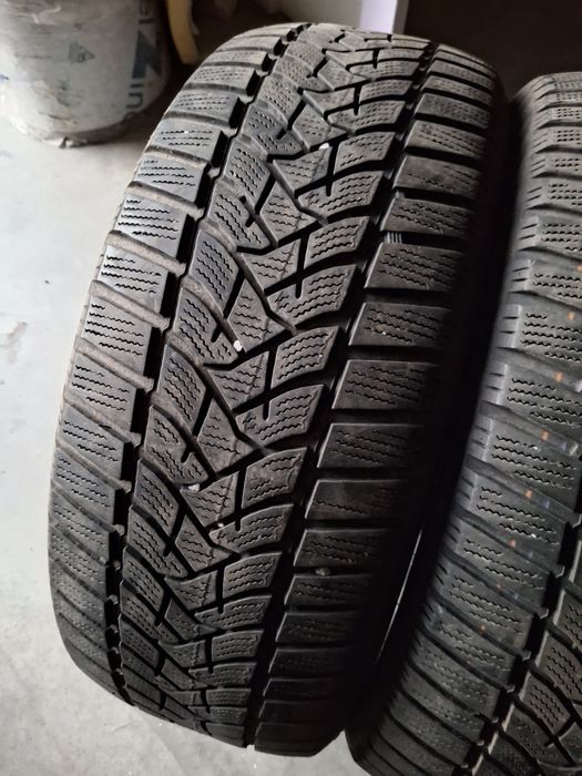 2 Anvelope de iarnă  205 55 r16 Dunlop