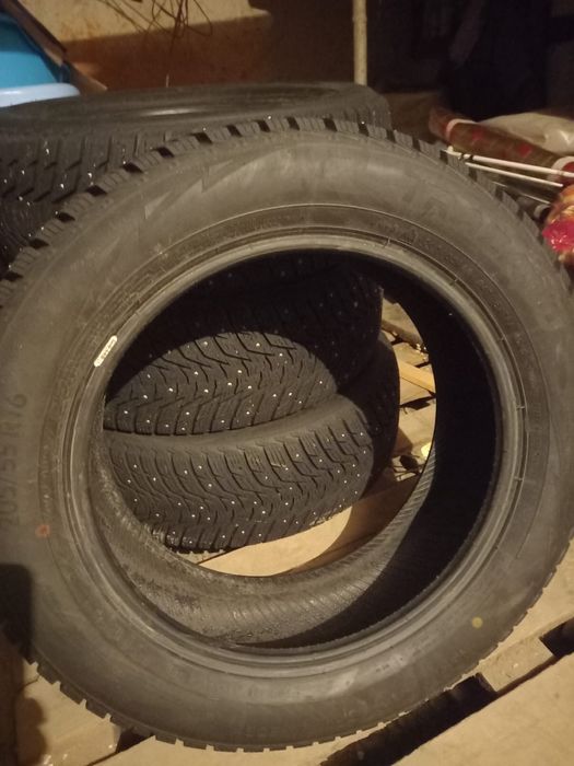 Продам колеса зимний на 16