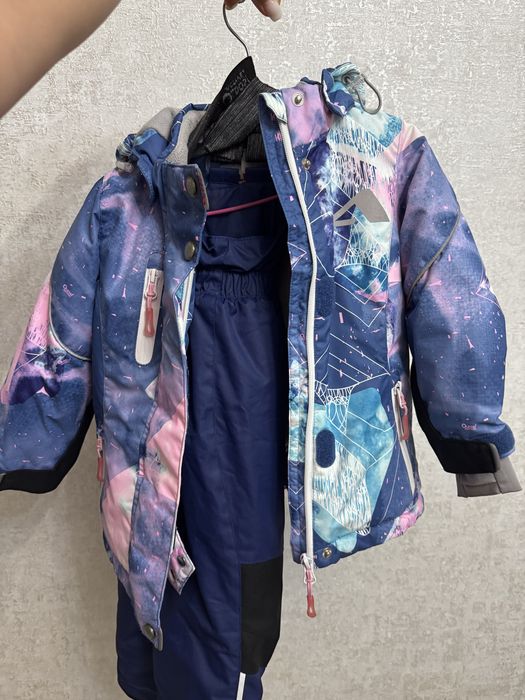 Продам Комплект для девочки Oldos