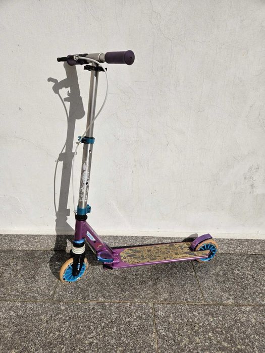 Детска момичешка тротинетка