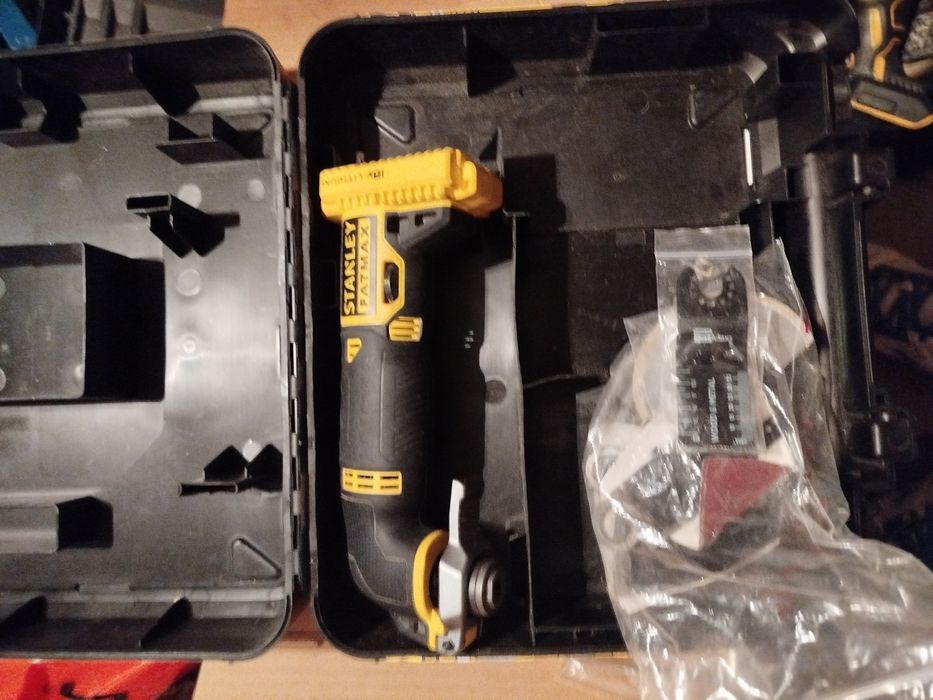 Stanley fatmax multifuncțional nou