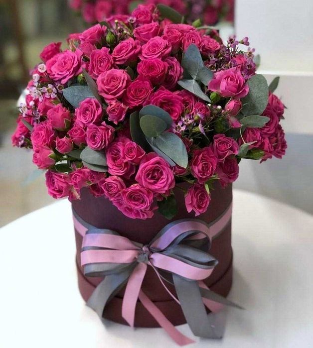 Цветы на 8 марта, доставка, предзаказ