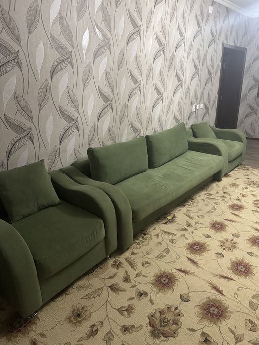 Продам хороший диван