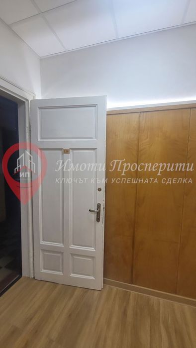 Офис в София-Център площ 10 цена 160 - снимка 5