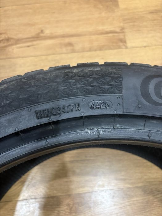 2 броя всесезонни гуми CONTINENTAL CONTACT 2, 285/40/21