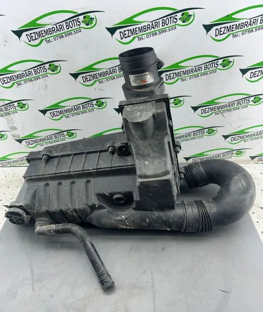 Carcasa filtru aer 3C0129607BA 3C0129607BA Volkswagen VW Golf 2005