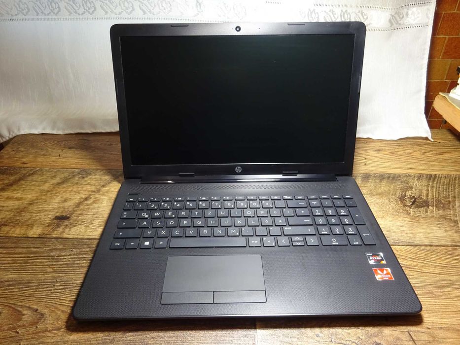 Laptop HP Notebook 15-db0699ng / Ryzen 3 2200U 8Gb ddr4 /ssd+hdd