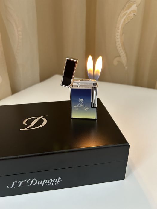 Запалка S.T. Dupont Ligne 2 Montecristo Dark Blue - отлично състояние, двоен пламък