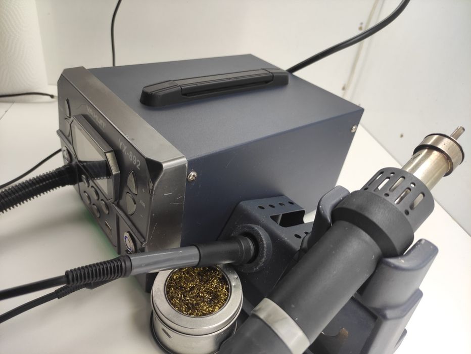 YAXUN YX892 профессиональная 2 в 1, паяльная станция с термофеном
2 в