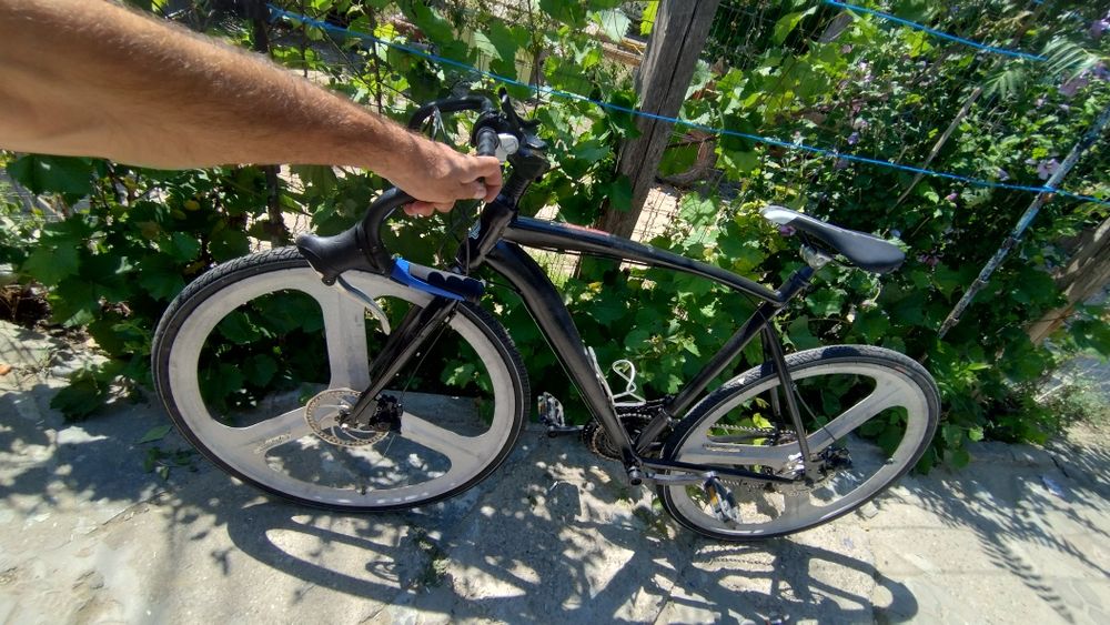 Vand bicicleta cursiera /schimb