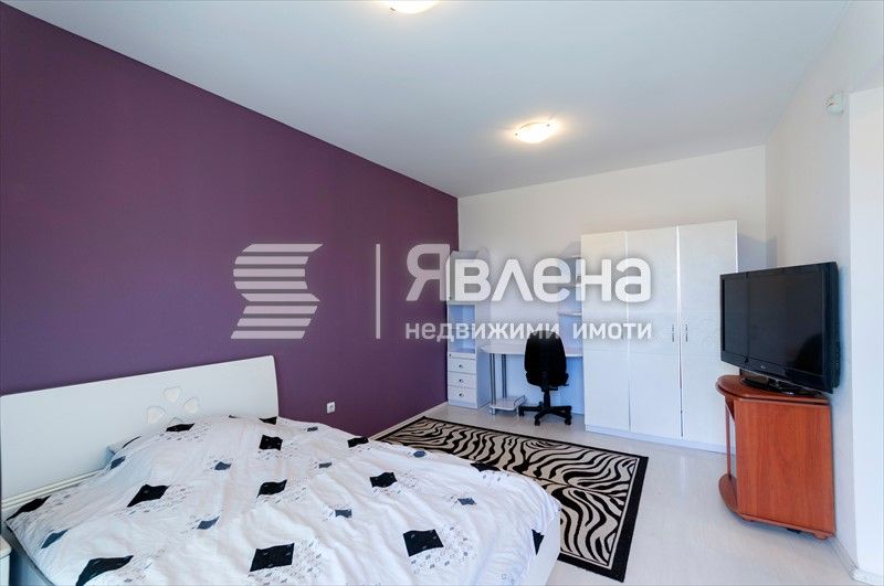 Продава се Къща в Варна, м-т Траката - 201 кв.м за 1966 €/кв.м - Снимка #11