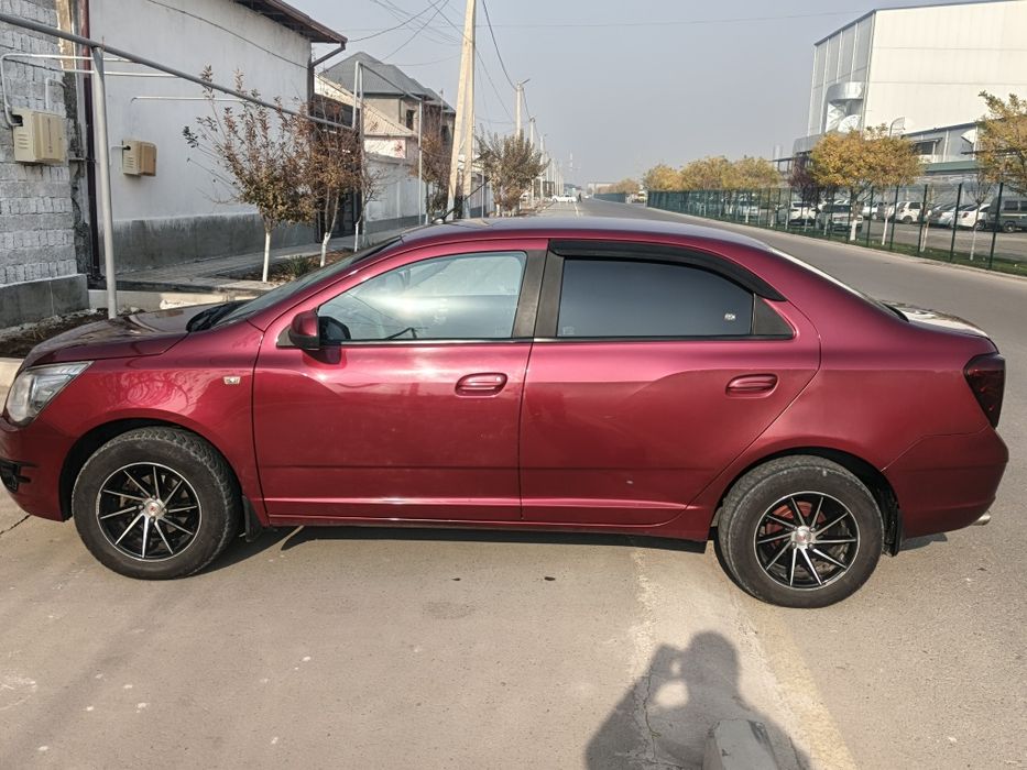 Собалт сотилади холати яхши йили 2015 бензин/ прапанда