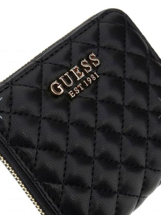 Оригинален портфейл на GUESS!
