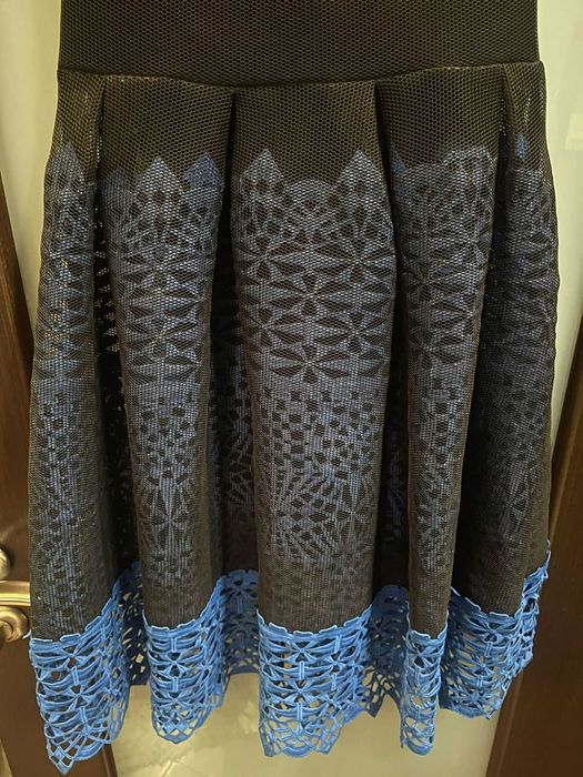 платье Maje черно-синие