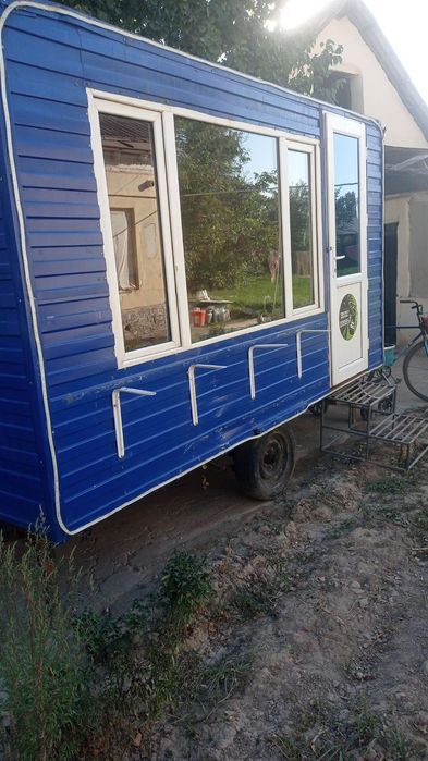 Butka,( koʻchma doʻkon). Sotiladi holati yahshi,