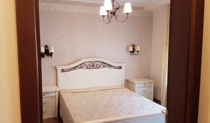 Дава се под наем Тристаен апартамент в София, Витоша - 110 кв.м за 800 € - Снимка #3