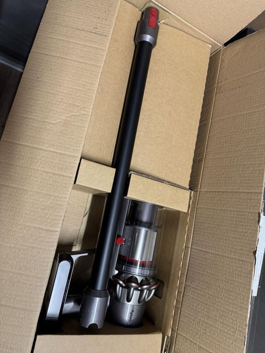 Dyson V10 Absolute