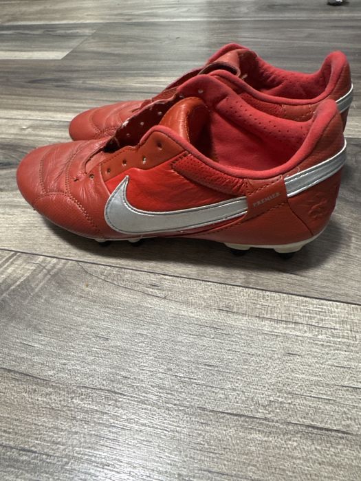 Vand ghete fotbal Nike premier 3