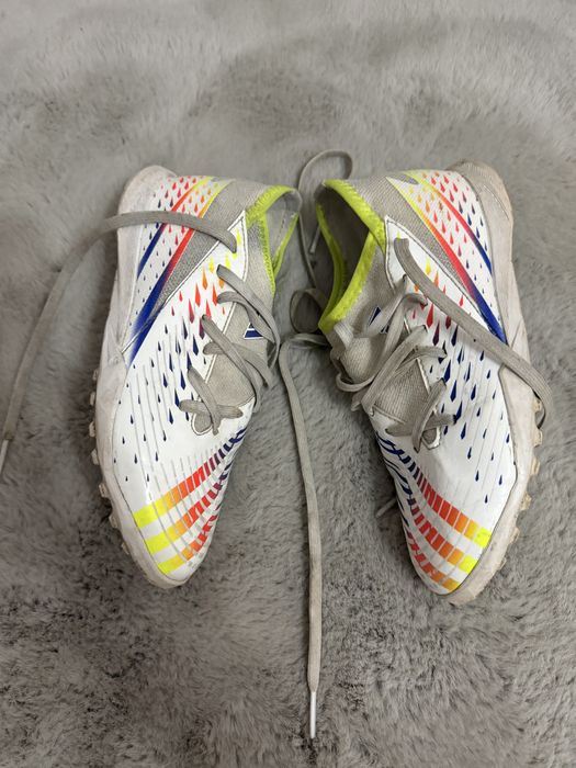 Ghete fotbal Adidas Predator