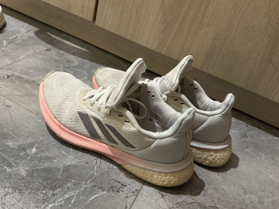 Маратонки за бягане  Adidas Questar 3