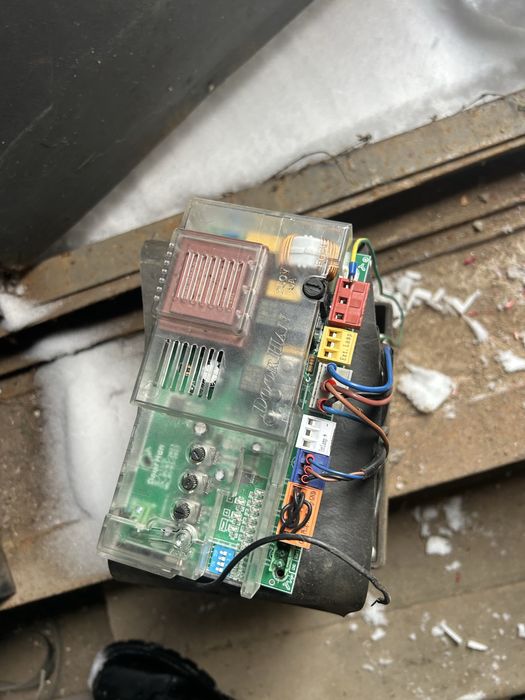 Продам матор от откотных варот