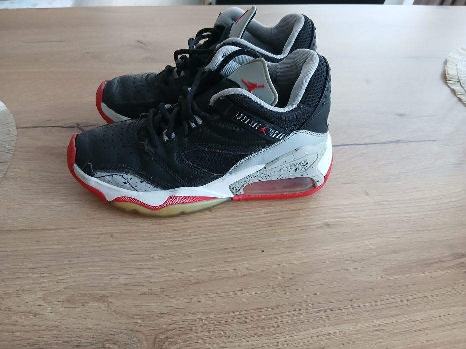 AIR JORDAN POINT LANE DA8032-060 marimea 35.5