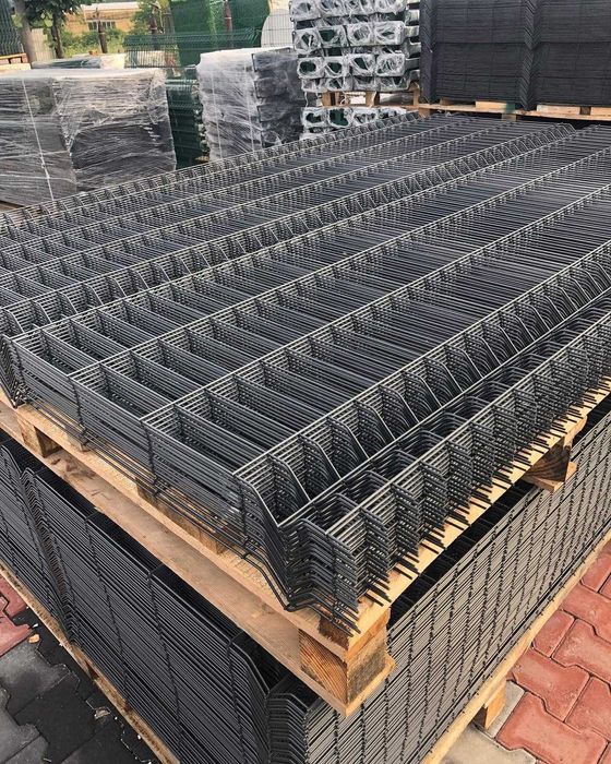 Ограда. Метални оградни пана и колове. Мрежа с декорация. ТОП качество