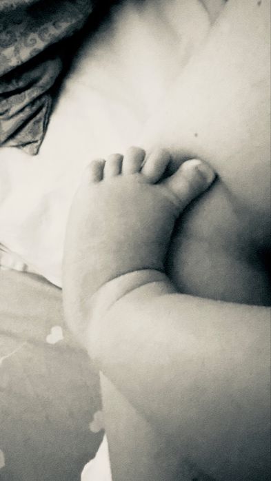 Căutăm bonă pt bebe de 2 luni in Iași