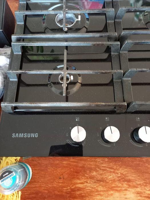 Газовая варочная поверхность SAMSUNG