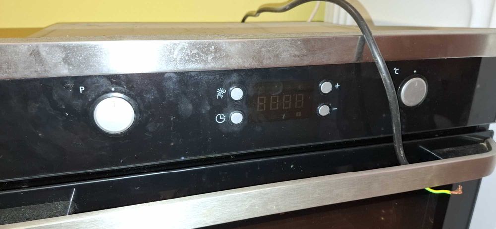 Фурна за вграждане BEKO за ЧАСТИ/РЕМОНТ