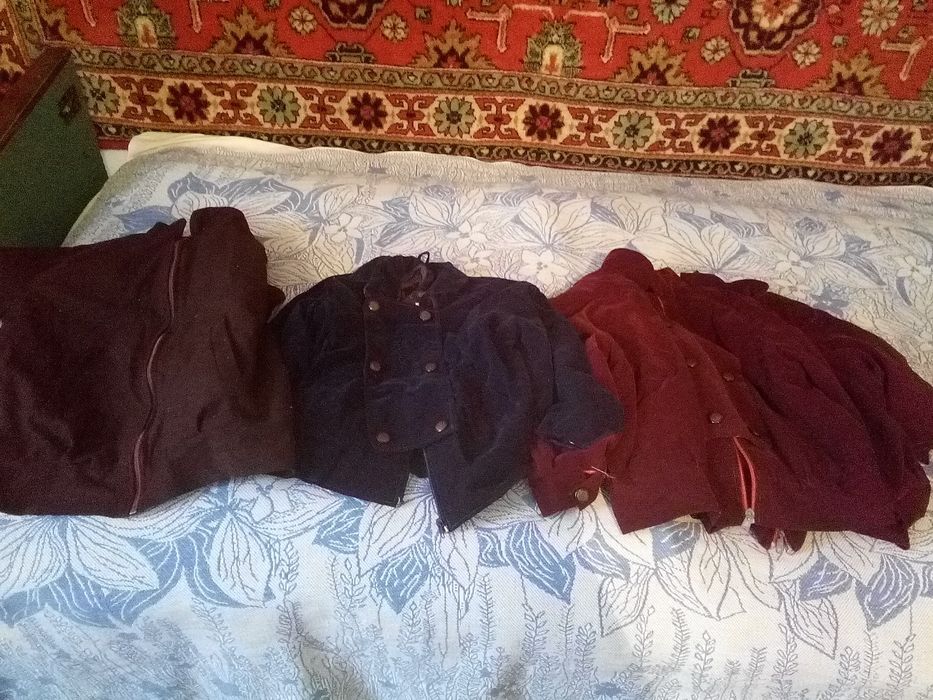 Куртки детские 2_3 ,4 года