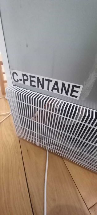 Продавам хладилна витрина