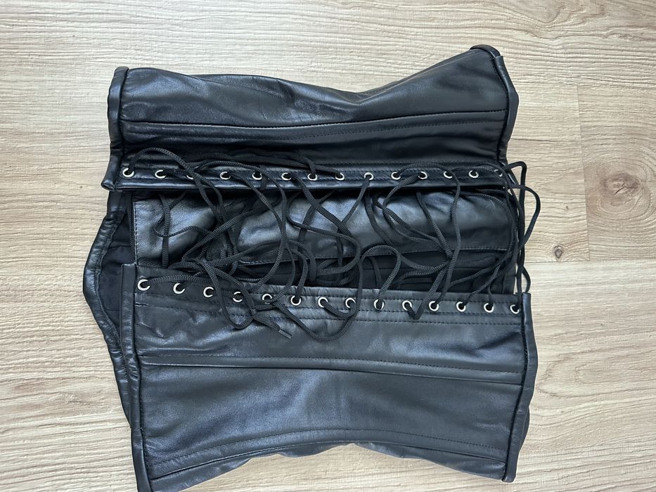 Корсет от естествена кожа размер S