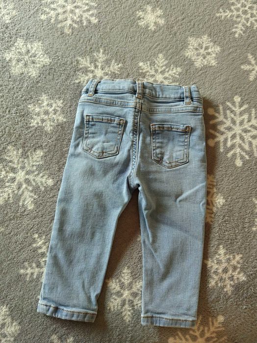 Бебешки дрехи и обувки