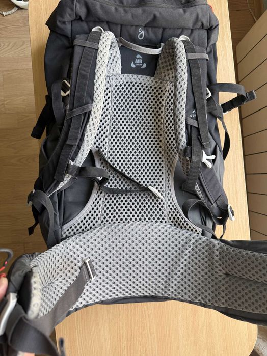 РАНИЦА QUECHUA за планински преходи MH500, 40л., черна