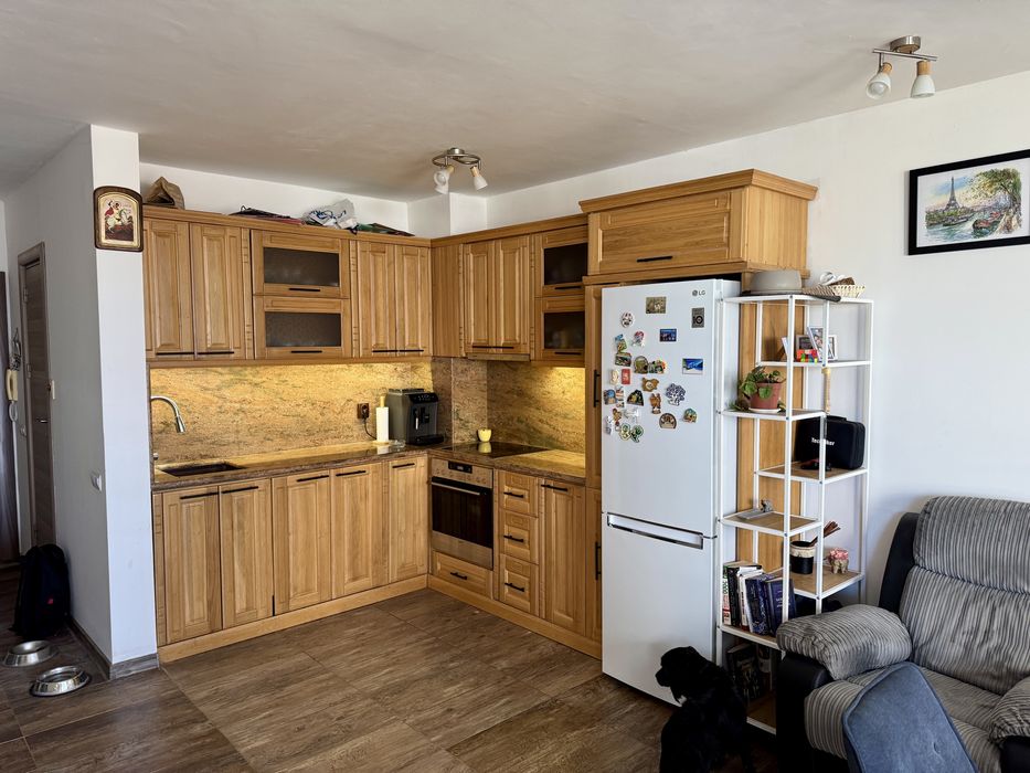 Продава се Двустаен апартамент в Варна, Виница - 77 кв.м за 1993 €/кв.м - Снимка #4