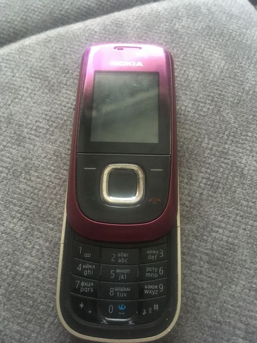 Nokia 2680 slide